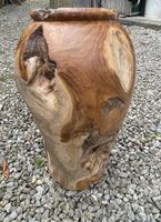 Kunstvolle Vase aus Teakholz handgefertigtes Unikat
