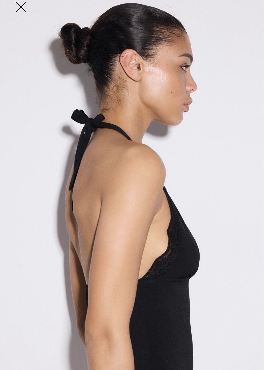Stradivarius Top: Stradivarius Spitzen Halter Top M – Usato da Rümlang venduto da svent 1