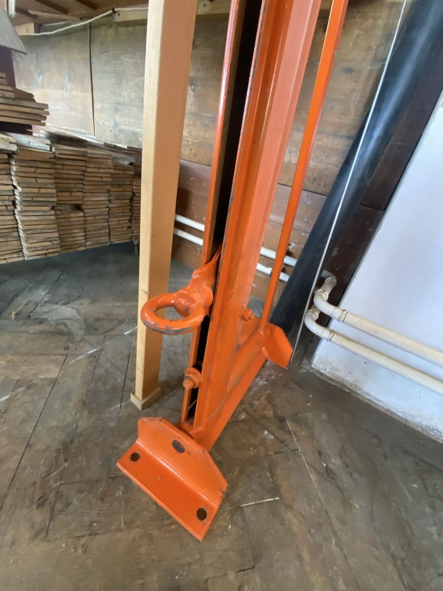Alle Werkzeuge: GIS 80kg Tragarm-Ständer, orange, gebraucht – Gebraucht aus Wangen an der Aare von Thedog 3