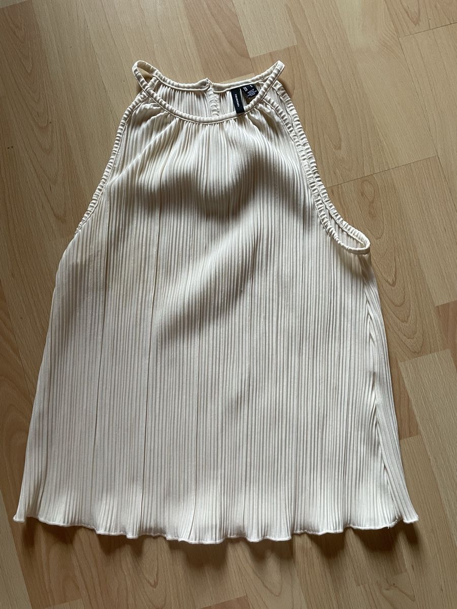 Vero Moda Top: Veromoda Plissee Top, Gr. S, Crèmefarben – Usato da Gerzensee venduto da younatp