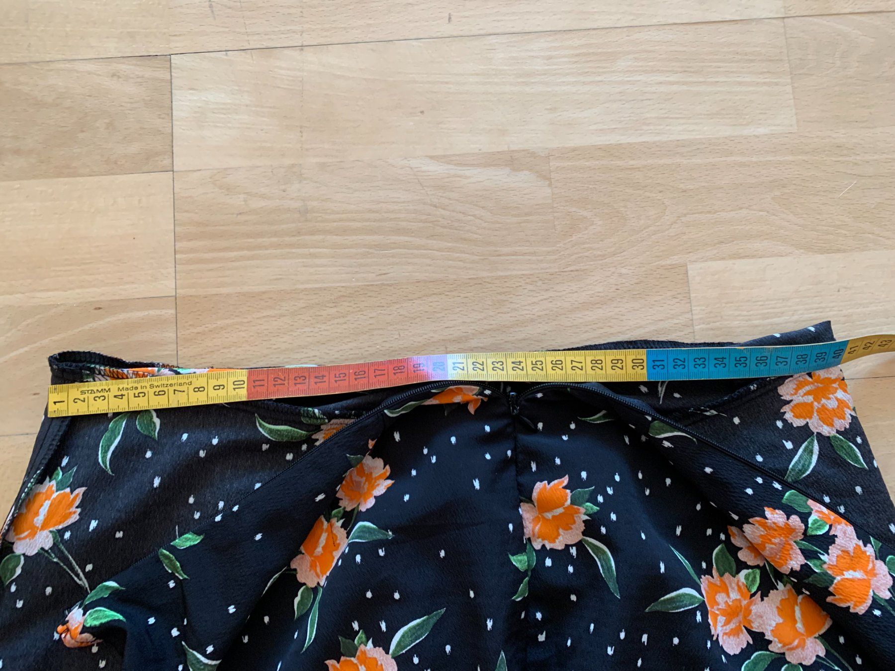 Jumpsuits: Damen Jumpsuit in ca. Gr. 32 / 34, Schwarz – Gebraucht aus Worb von farben20zauber 6