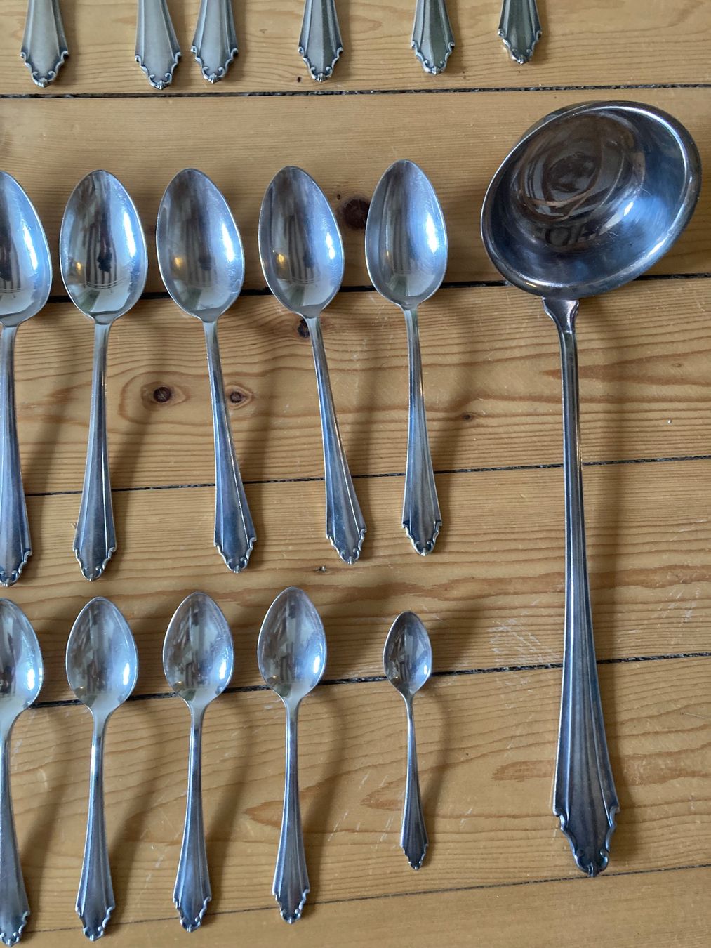 Set di posate: 50-teiliges versilbertes Besteck – Usato da Schaffhausen venduto da sigsag 1