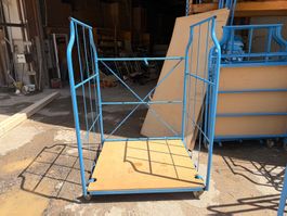 Chariot de transport haut 120x120 cm, acier, 4 roulettes