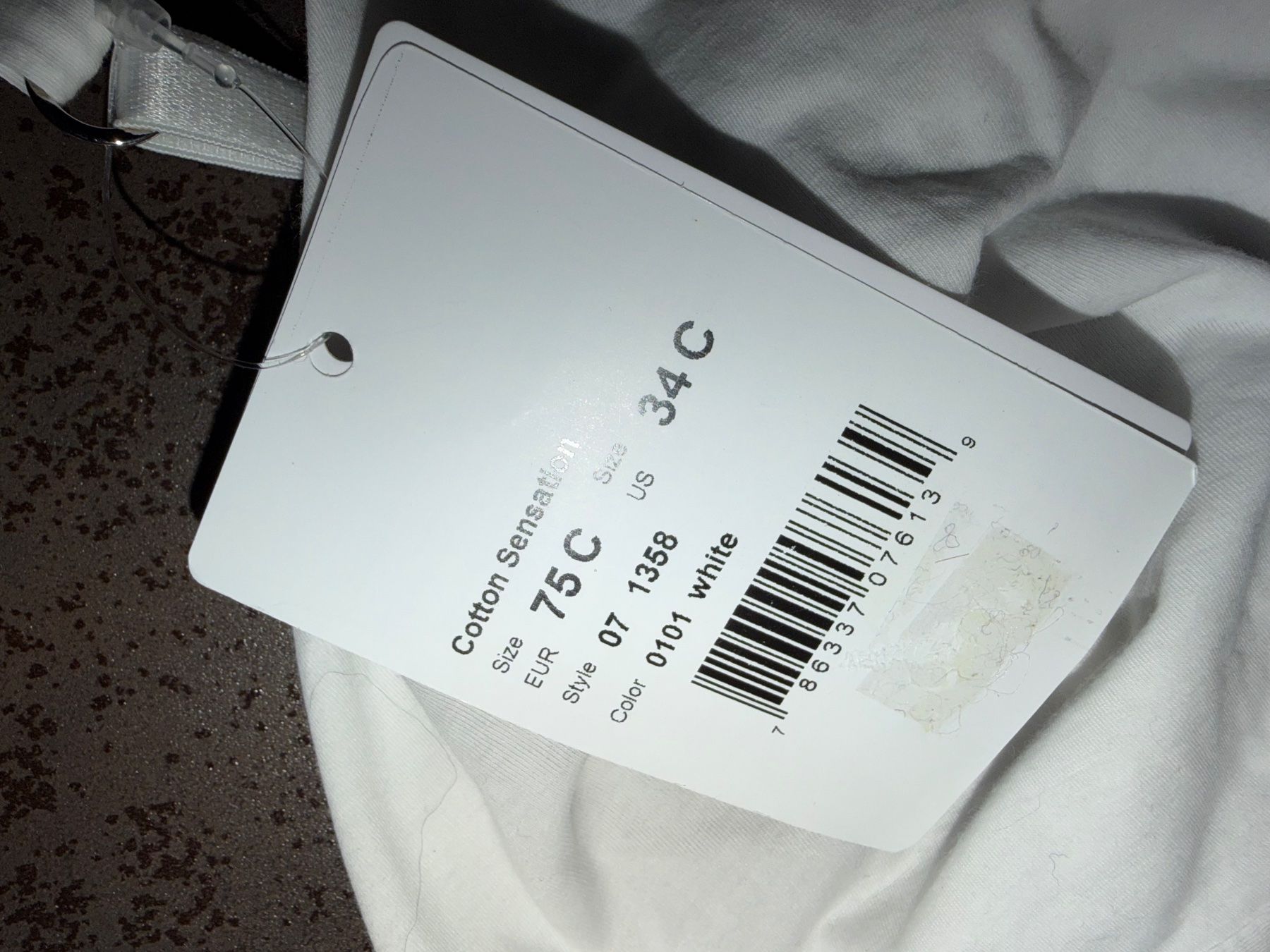 Hanro Altra biancheria intima: BH HANRO 75C neu – Nuovo (secondo la descrizione) da Dornach venduto da samuti 1