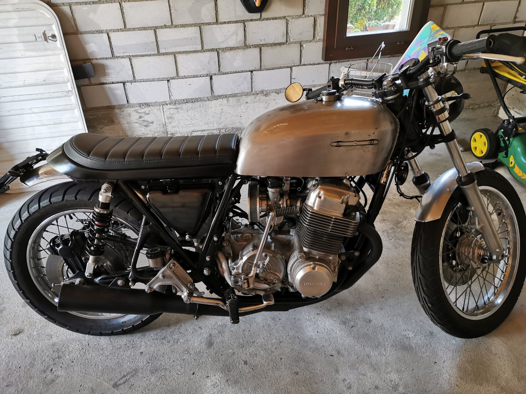 Honda Strada: Honda CB750 four F – Usato da Büron venduto da aj2000