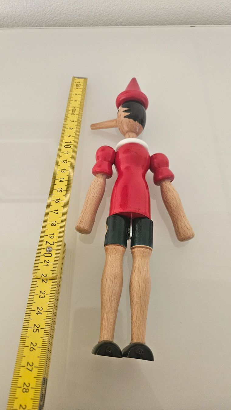Disney Statuette: Pinocchio di legno – Usato da Melano venduto da H-Sara 1