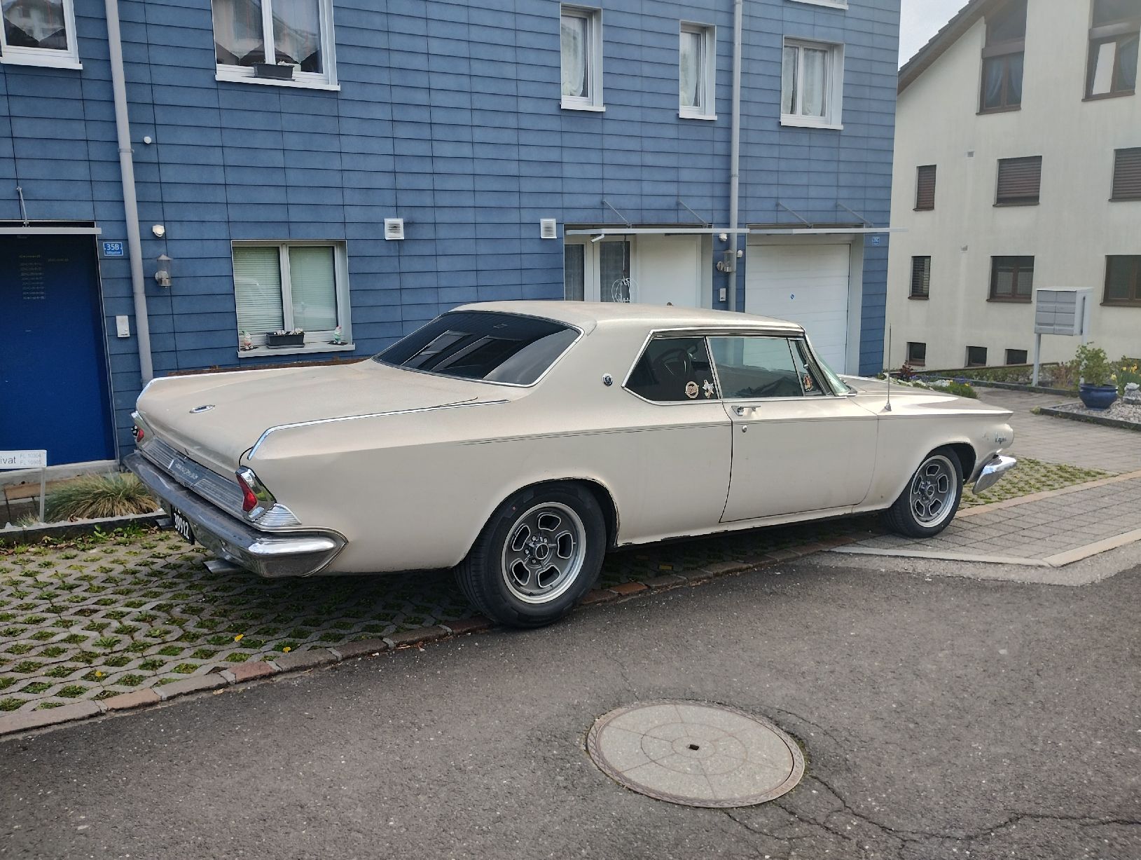 Chrysler Automobili: Chrysler 300k frisch ab MFK – Usato da Eschen venduto da Phillip93 1