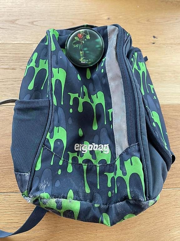 Ergobag Borse & Zaini: Ergobag Schulranzen Set, 3-teilig,  Grün/Schwarz – Usato da bellach venduto da tarzan41 1