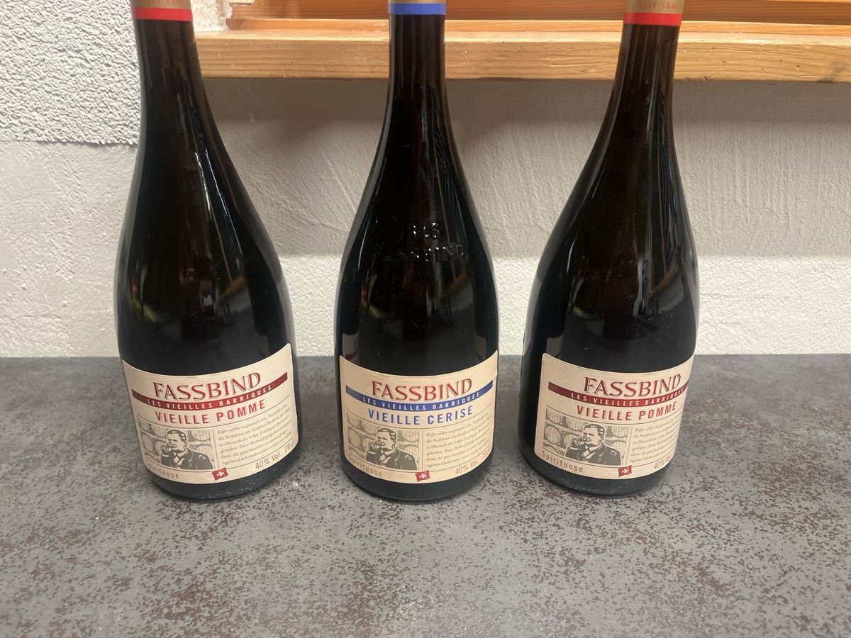 Bevande alcoliche: 3 Fassbind Obstbrände – Nuovo (secondo la descrizione) da Dittingen venduto da Cervolino77 3