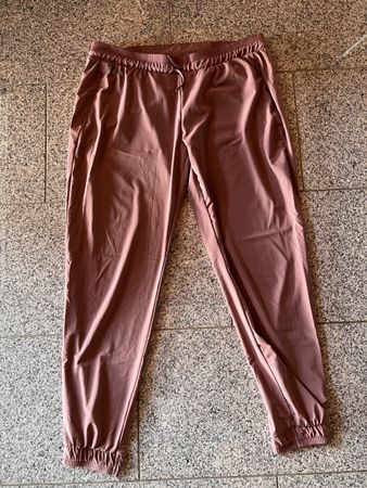 Laufhose Damen Decathlon / atmungsaktiv und angenehm Gr. XL