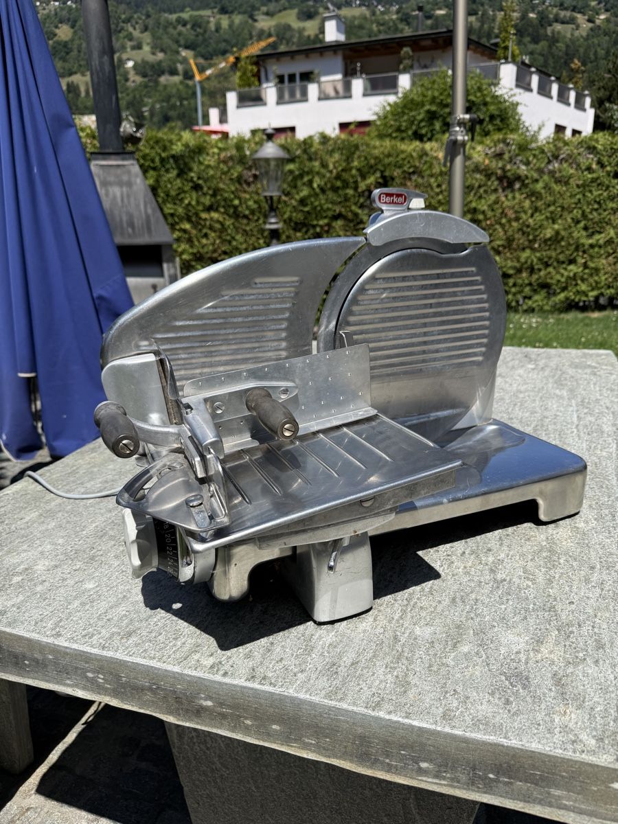 Berkel Appareils de cuisine: Berkel Aufschnittmaschine Modell 834S – D'occasion à Zürich par dargie82 3