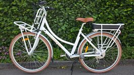 E-Bike City für Damen Vintage Look nur 105 Gesamt Kilometer!