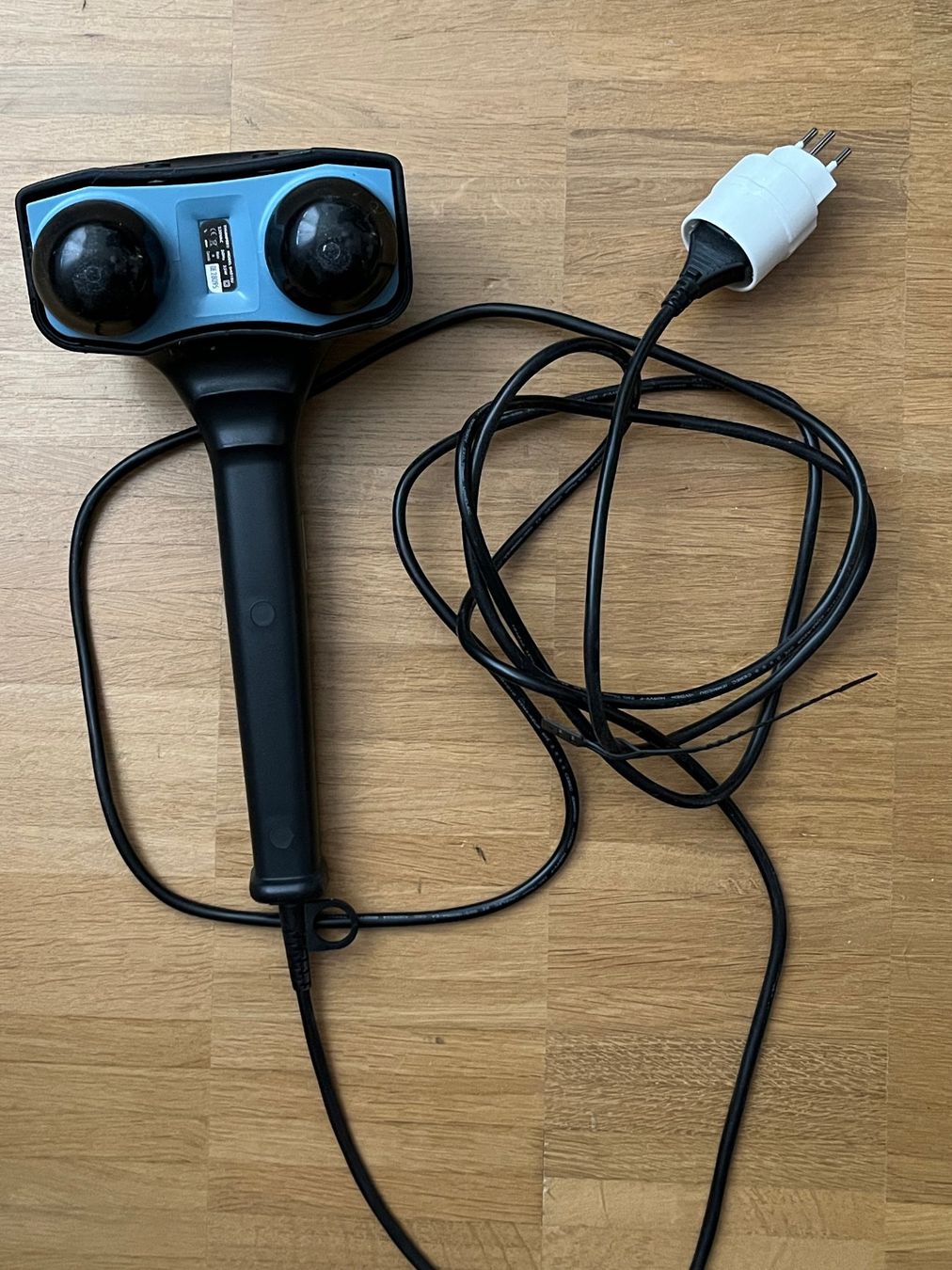 Dispositivi per massaggi: Thumper Massagegerät Mini Pro – Usato da Allschwil venduto da Waggis64
