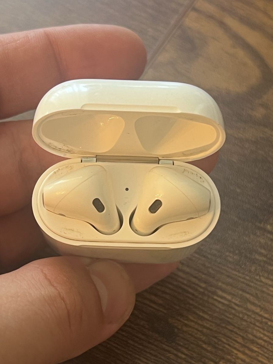 Apple Cuffie: AirPods 2 Akku hält gut – Usato da Wädenswil venduto da dai_2bcv 3