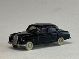 PA- Wiking Mercedes 220 schwarz
