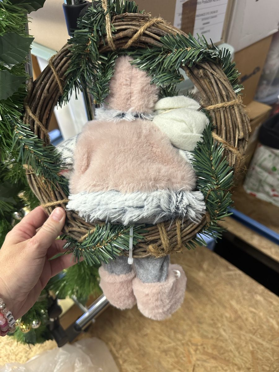 Toutes les décorations: Weihnachtskranz Neuwertig – D'occasion à Sevelen par Stopglobal. 3