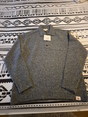 Pull Calvin Klein Jeans gris taille M neuf