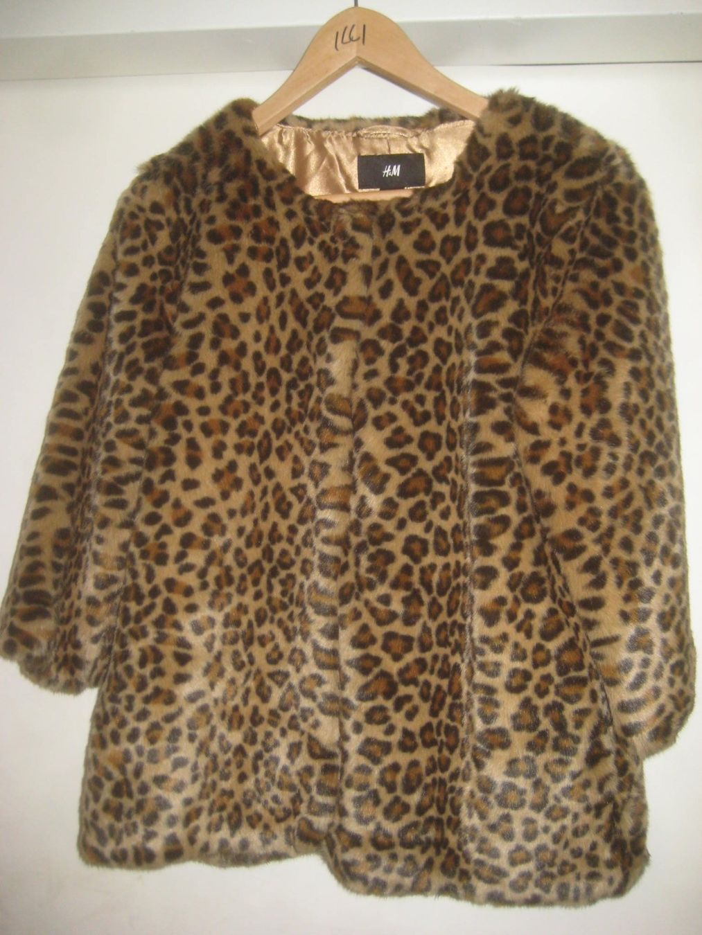H&M Giacche: DAMEN  JACKE   RAUBTIER – Usato da Uster venduto da flocke1