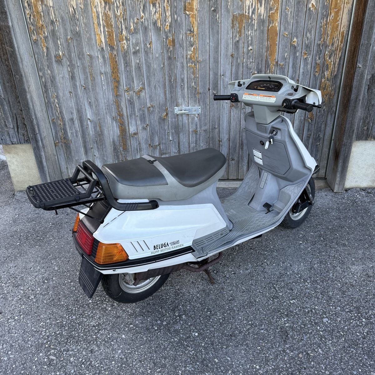Yamaha Scooter: Yamaha Beluga XC125 Roller – Difettoso da Appenzell Steinegg venduto da tkoller4 5