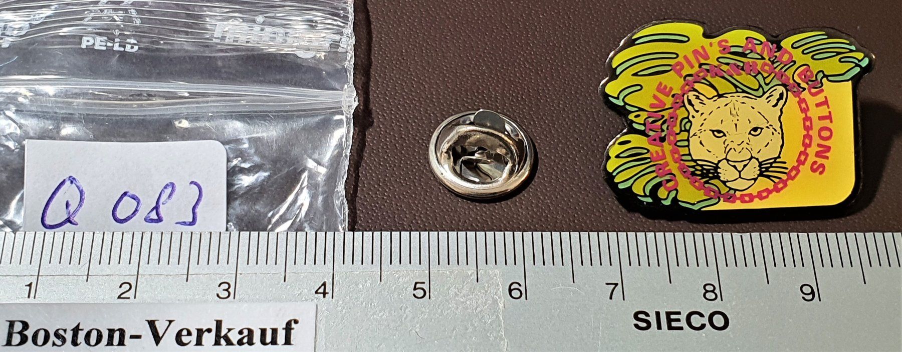 Placchette & Badge: Q083 - Pin Creative PIN'S and Buttons – Usato da Reinach BL venduto da Boston-Verkauf 1