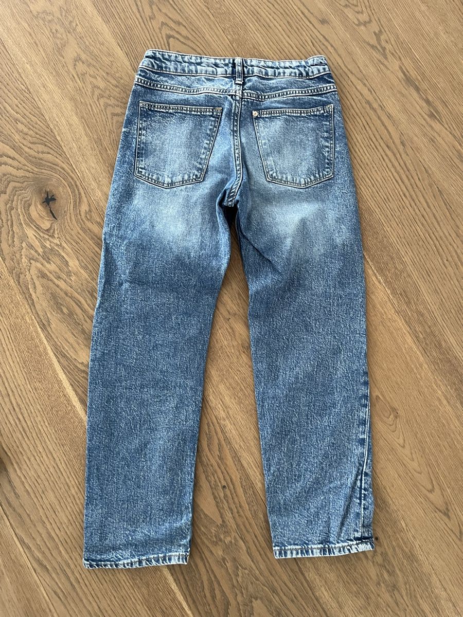 H&M Pantaloni: 3 Jeans H&M Grösse 146 – Usato da Küttigen venduto da csei 3