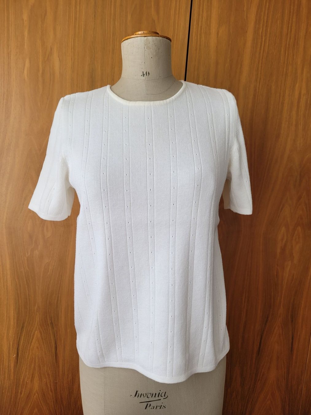 Maglioni & Felpe: weisser, kurzärmliger Pullover – Usato da Triesen venduto da stephanieschurti