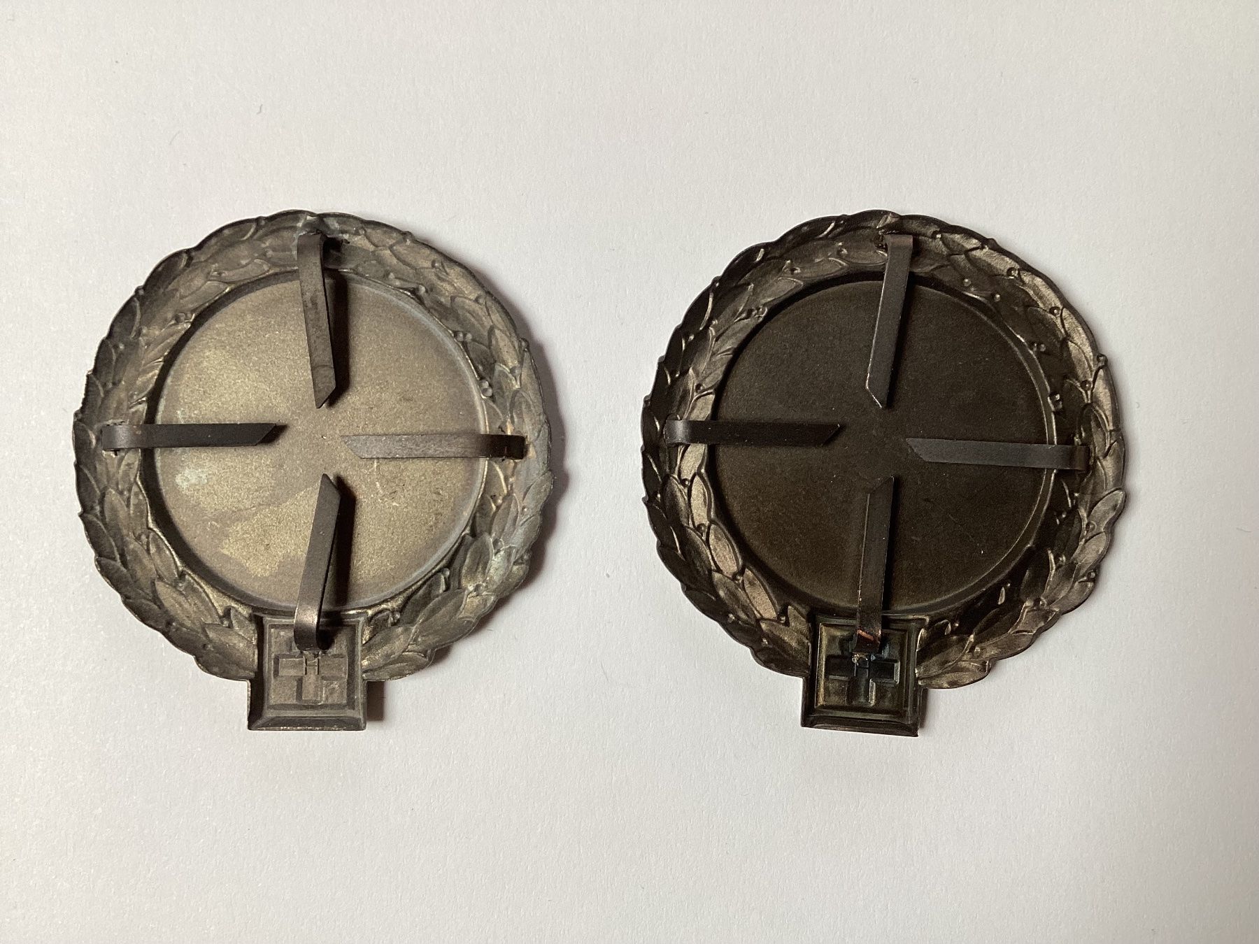Schweizer Armee Placchette & Badge: Beret Emblem – Usato da niederurnen venduto da Hagugelmann 1