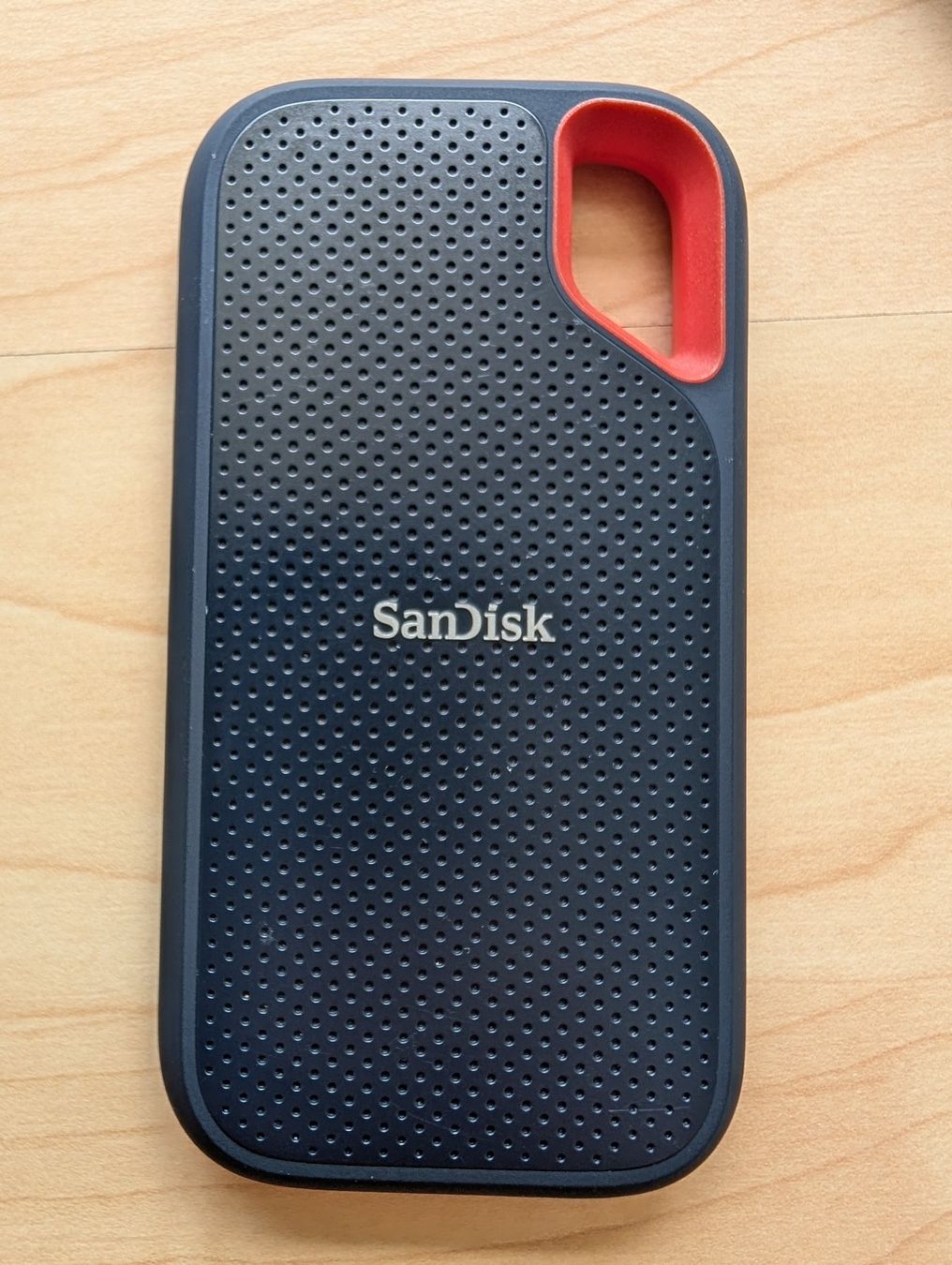 Sandisk Dischi rigidi: SanDisk Extreme Portable SSD 0.50 TB – Usato da Winterthur venduto da g4b1nagy 1