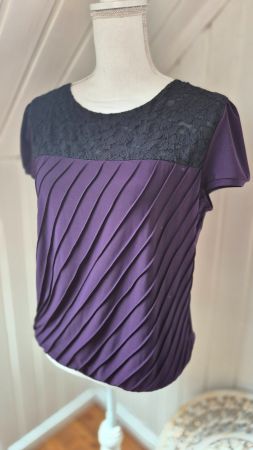 LOALDE  🖤   bluse top    💜  Grösse 10 ( 36/38 )