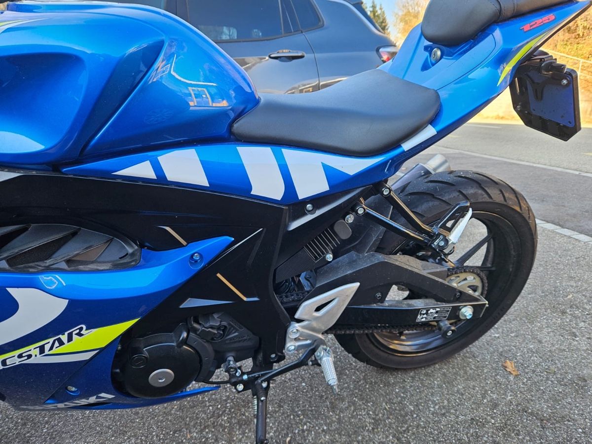 Suzuki Strada: Suzuki GSX R125 – Usato da Brislach venduto da lea_nx5f 3