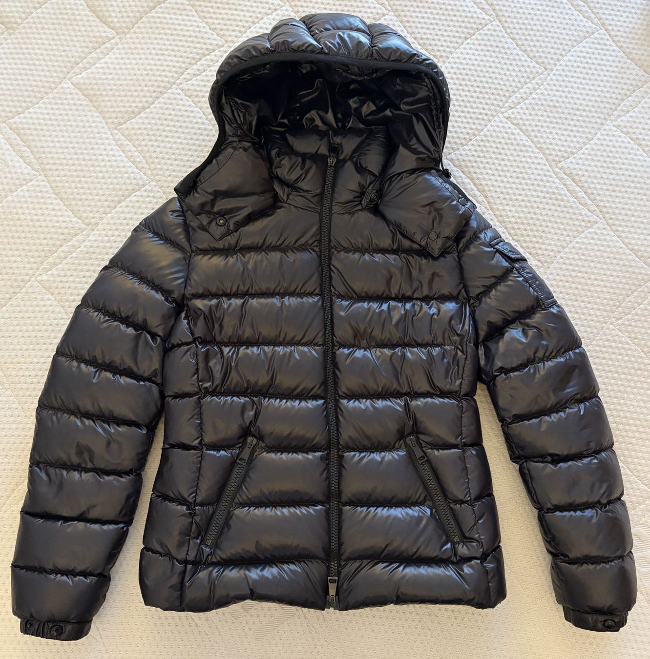 Moncler Jacken: Moncler "Bady Giubbotto" Down Jacket – Gebraucht aus Canobbio von kk_dee