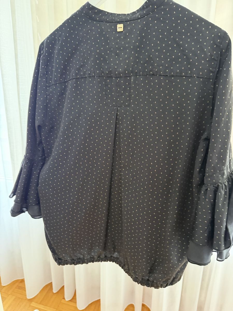 Camicette: Bluse 35% Seide – Usato da Dübendorf venduto da Martha06 3