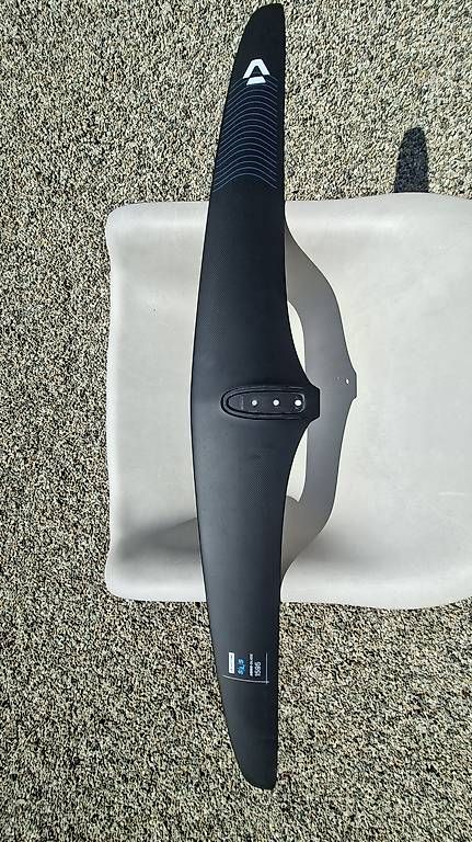 Duotone Aquilone: Duotone Glide 1595 / P220 – Usato da Neuchâtel venduto da Red2k