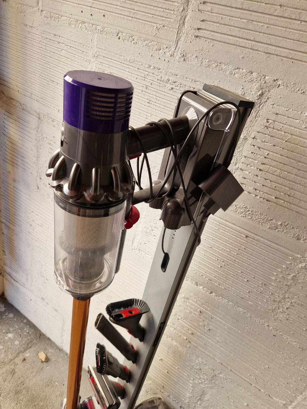 Dyson Aspirapolveri & Accessori: Dyson 8,10,11 – Difettoso da Arbon venduto da Mayak_Sound 9