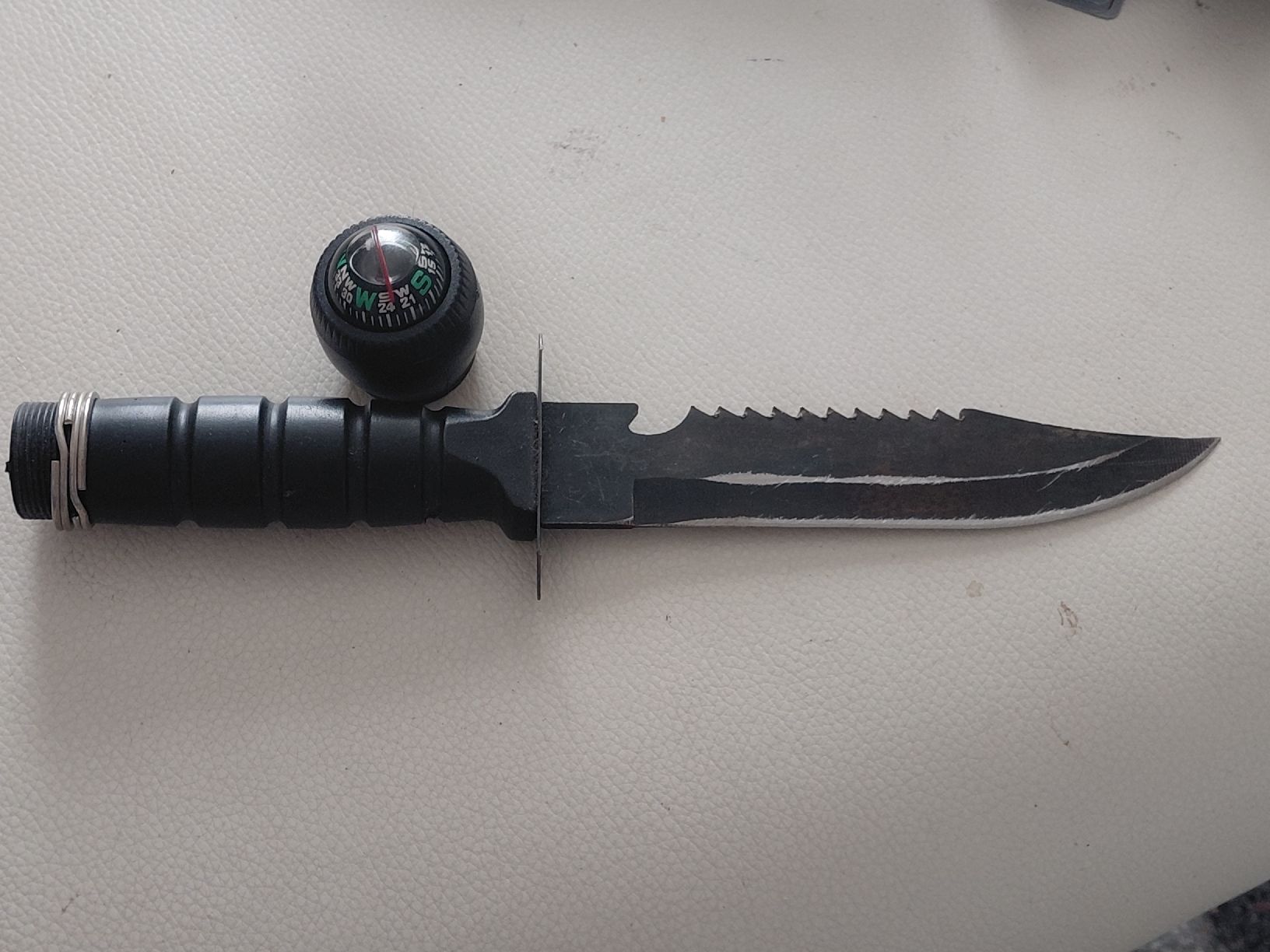Zubehör: Survivalmesser mit Kompass und Scheide gebraucht – Gebraucht aus Belp von mar_76s8 3