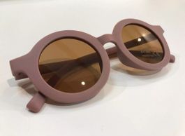 Stylische Kindersonnenbrille- Farbe Burlwood