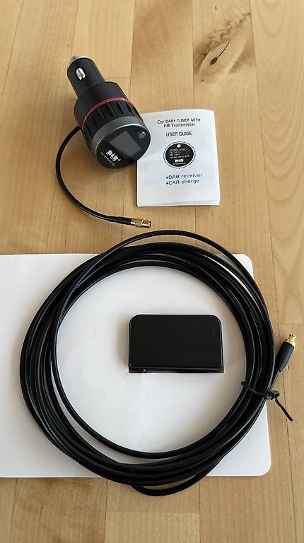 Funktechnik: DAB+ Tuner mit Antenne und USB-Stecker – Gebraucht aus Birmensdorf ZH von onlineflo 1