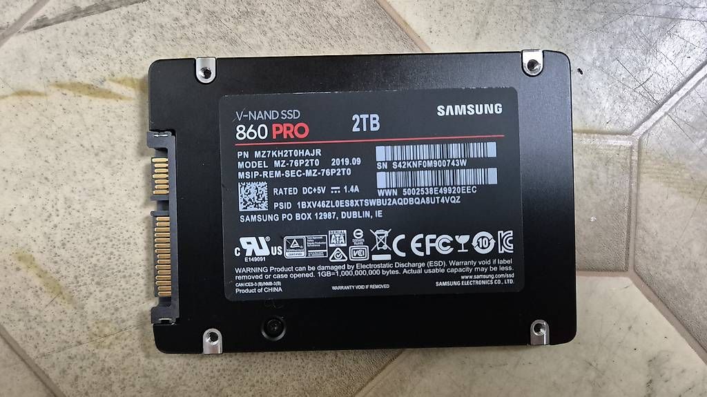 Samsung Disques durs: Samsung 860 Pro 2TB – D'occasion à Hohenrain par Sven848 1