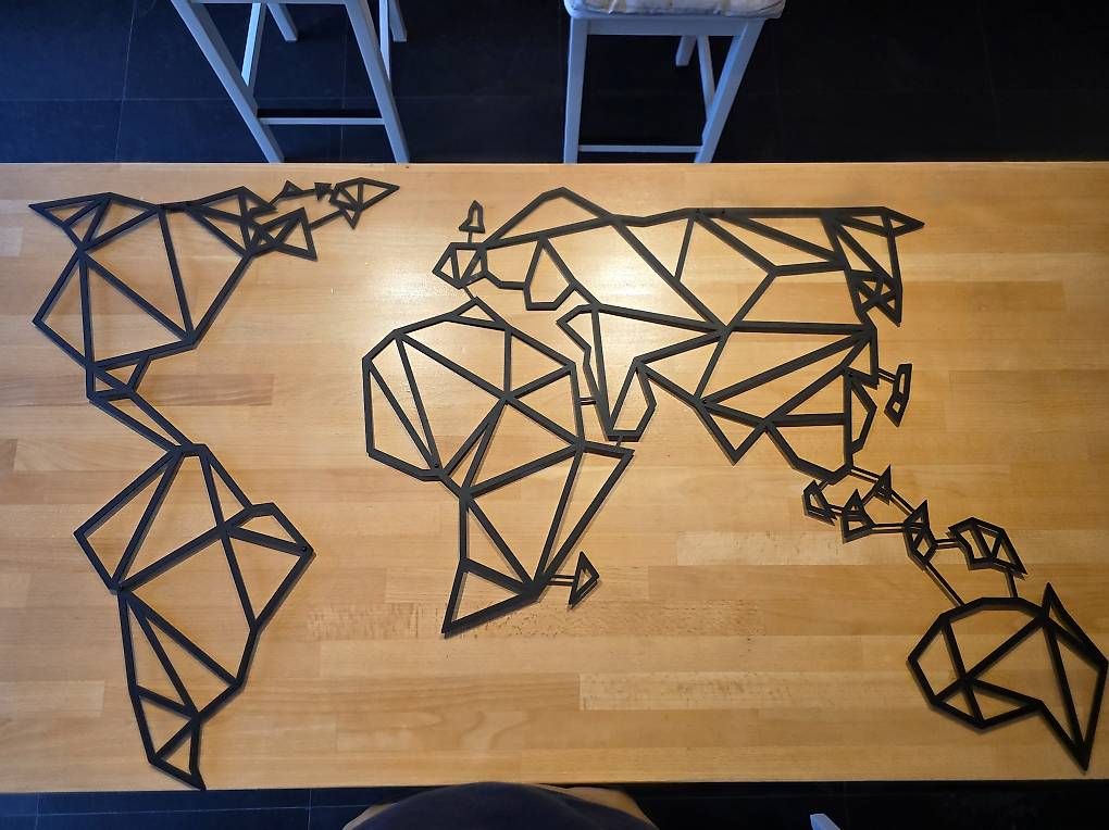 Tutte le decorazioni: Décoration murale "monde" – Usato da Lussery-Villars venduto da ale_z6h5