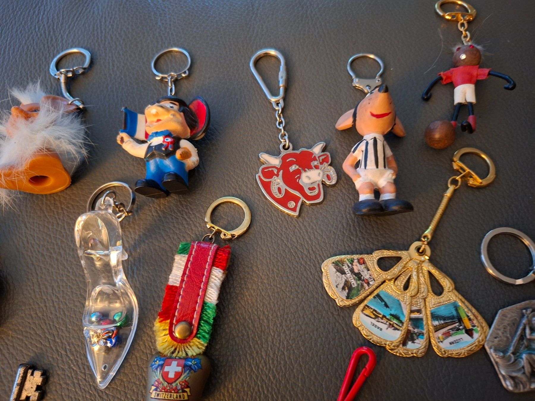 Portachiavi: Collection de porte-clés variés -51×! – Usato da Cheseaux sur lausanne venduto da Asergio 3