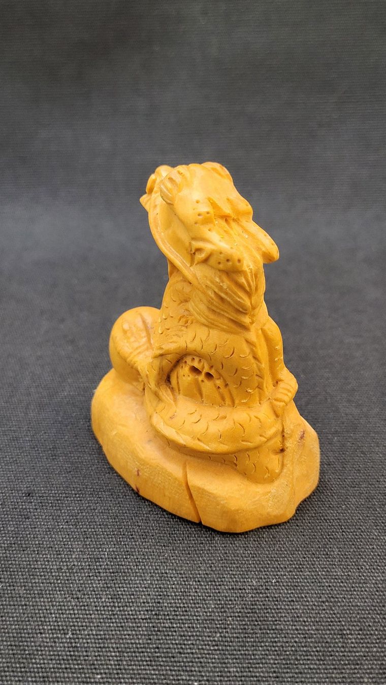 Figurines: Netsuke DRACHE signiert – D'occasion à Basel par spinne02 3