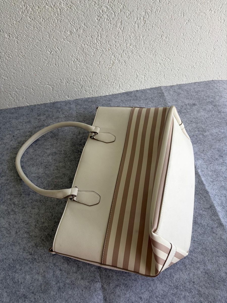Taschen für Damen: Einkaufs- und Badetasche Leder – Gebraucht aus Düdingen von shoppingUA 1