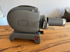 Leitz Prado 250 Diaprojektor mit Leitz Hektor 10cm 1:2.5 | A