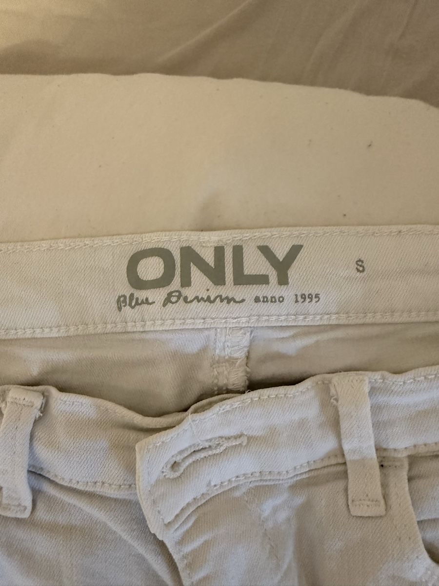 Jeans: Capri Jeans Damen - weiss / Grösse: S – D'occasion à Oberhofen Thun'see par ClaudiaKelesh 4