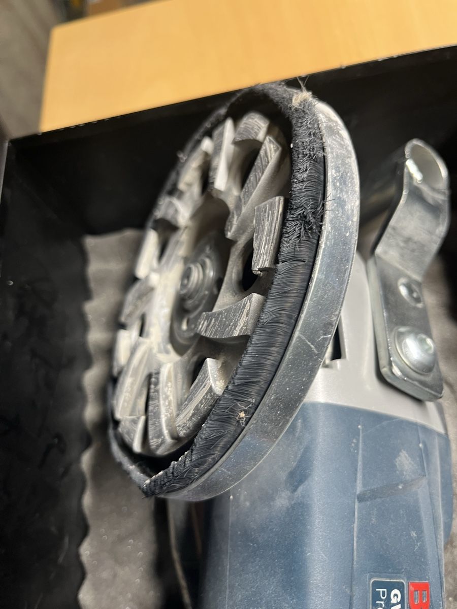 Alle Werkzeuge: Bosch GWS 15-125 CITH – Gebraucht aus Hochdorf von ism_d5kz 2