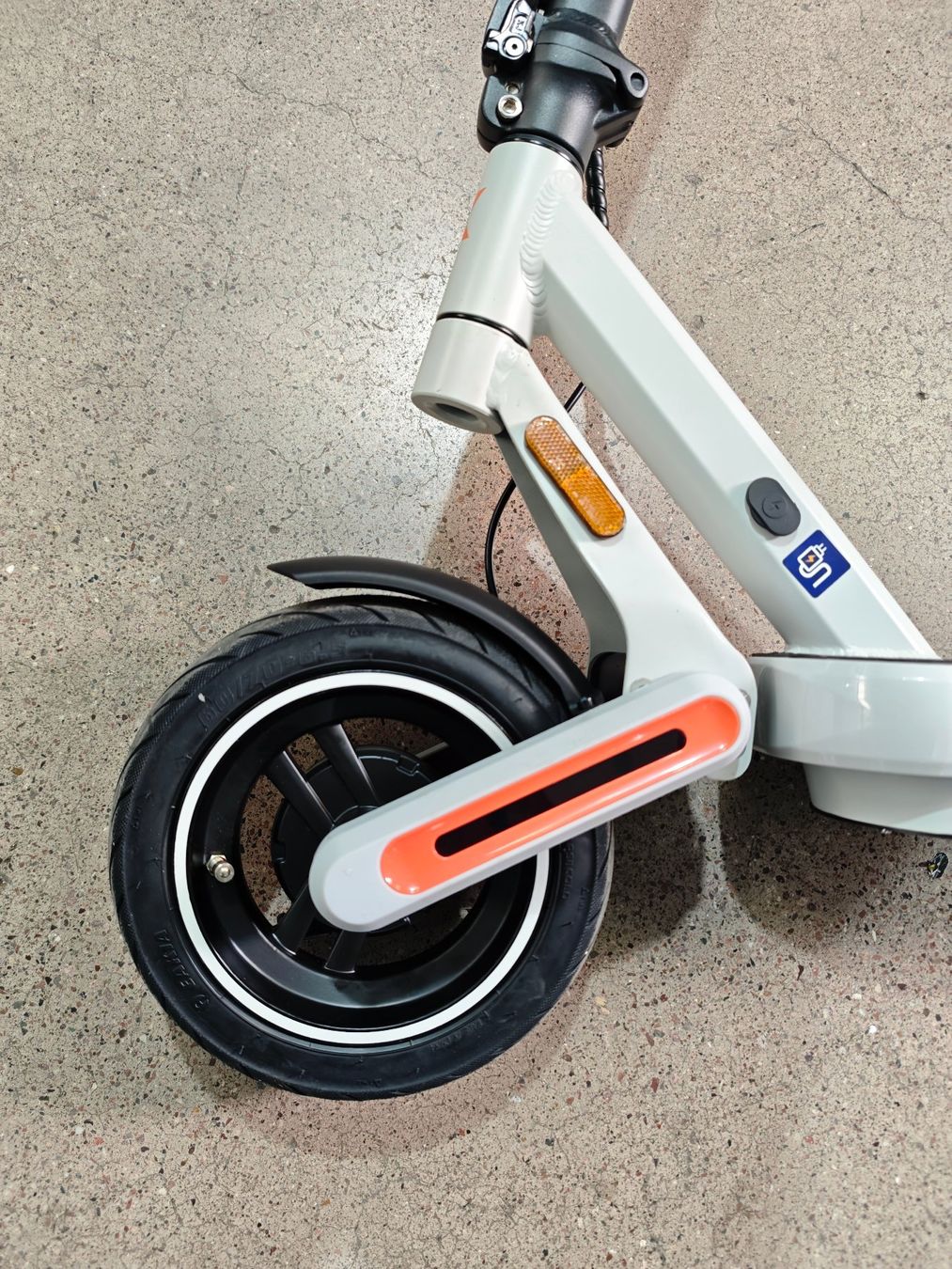 NEU E-Trotti, E-Scooter für Alltag mit Federung, 40kmh (Neu (gemäss ...