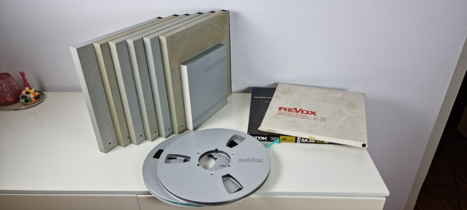 Revox Apparecchi a nastro: REVOX - ALUMINIUMSPULEN  SCHWARZ UND SILBER – Usato da Thun venduto da MP1211