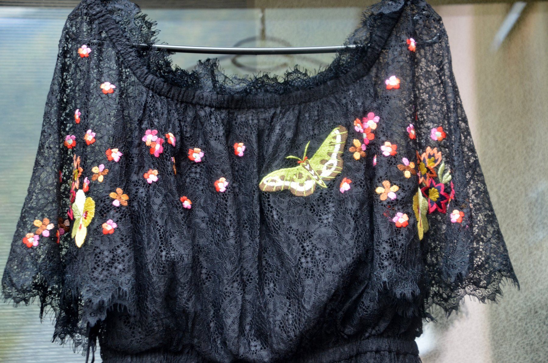Vestiti: Temperley Seidenkleid / robe en soie .36 / 38 – Usato da Collonges venduto da Auganien 2