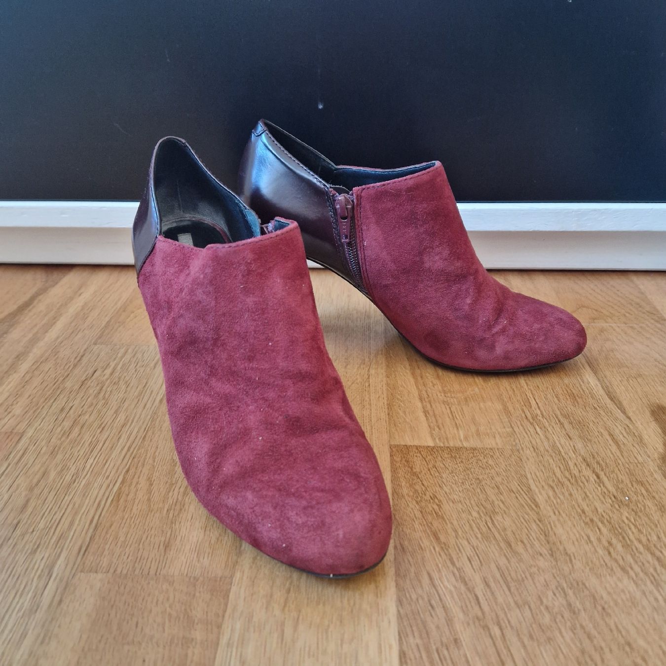 Geox Scarpe da donna: Pumps Gr. 38,5 rot Wildleder Geox – Usato da Frenkendorf venduto da gca_d2qp