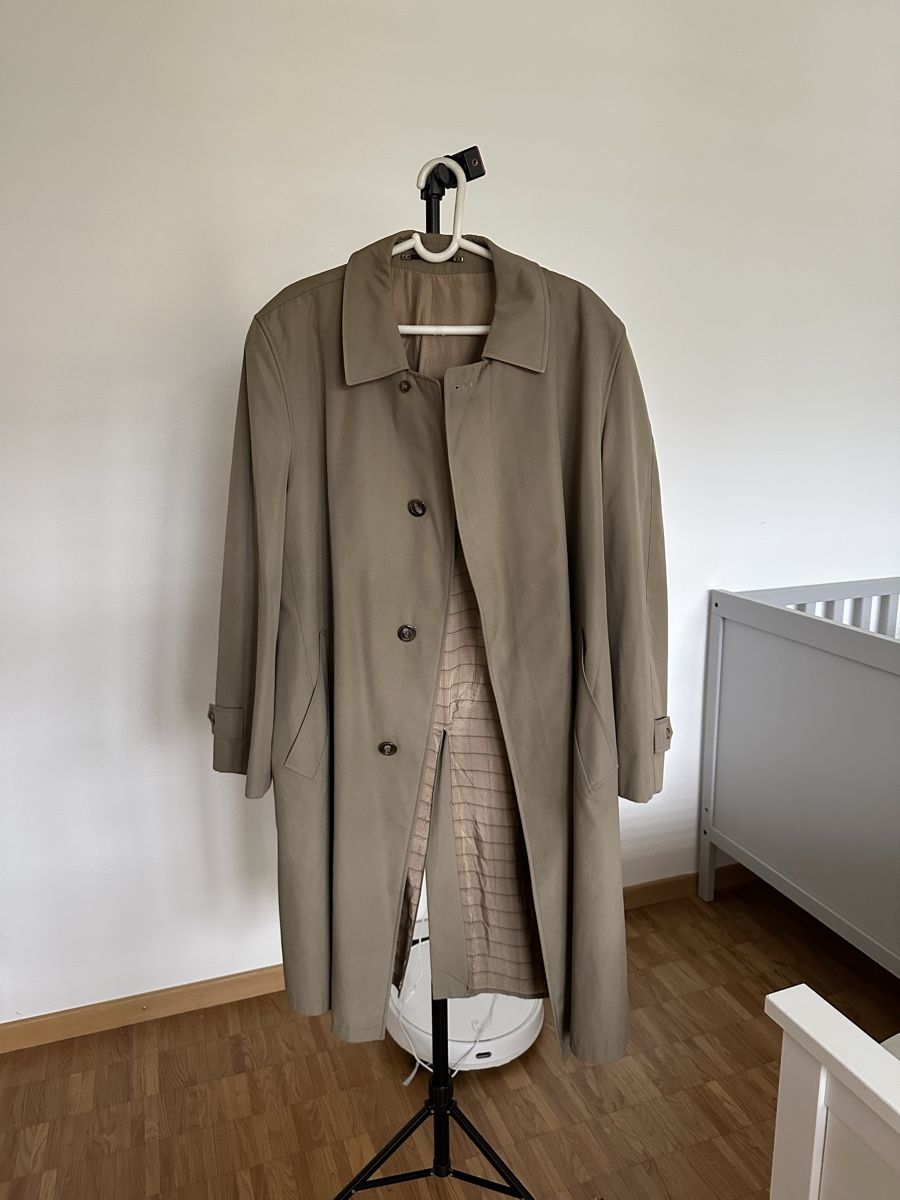 Cappotti: Vintage Oversized trench coat – Nuovo (secondo la descrizione) da Kloten venduto da mariyama 5